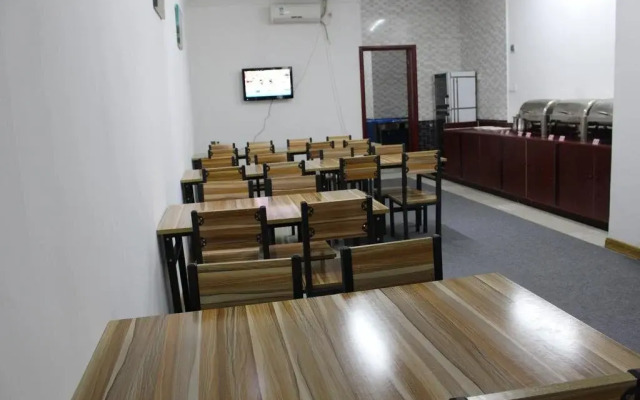 Nest Business Hotel