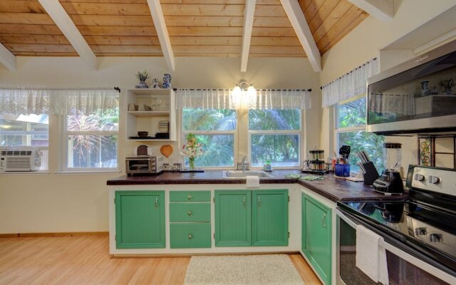 Papai Lanai 3 Bedroom Home by Redawning