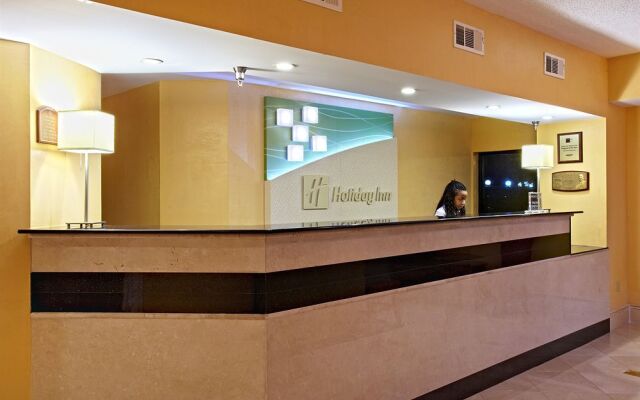 Holiday Inn Express Biloxi - Beach Blvd
