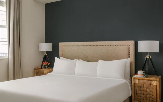 Sonder by Marriott Bonvoy Vista Cay Apartments