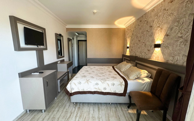 Monte Carlo Hotel - All Inclusive