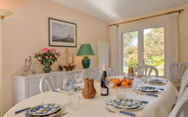 Les Chi?nes Verts (LTB310)