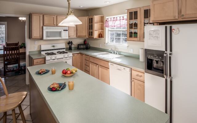 Ruidoso Three-bedroom