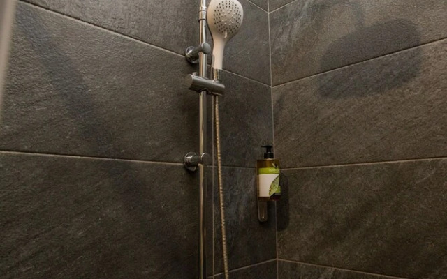 Raise Acropolis View Suites