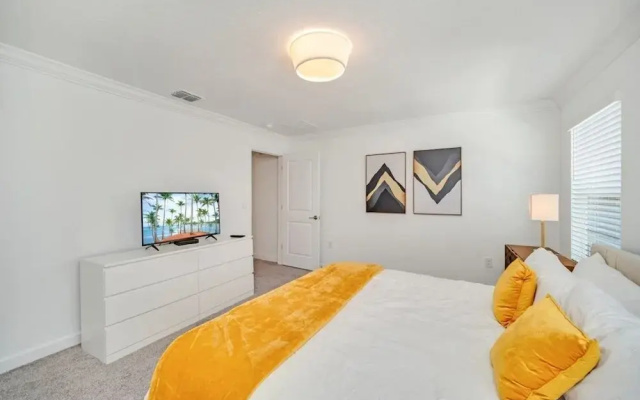 4228para 4 Bedroom Townhouse