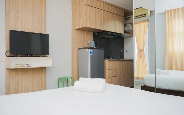 Elegant And Comfy Studio Apartment At Bintaro Icon