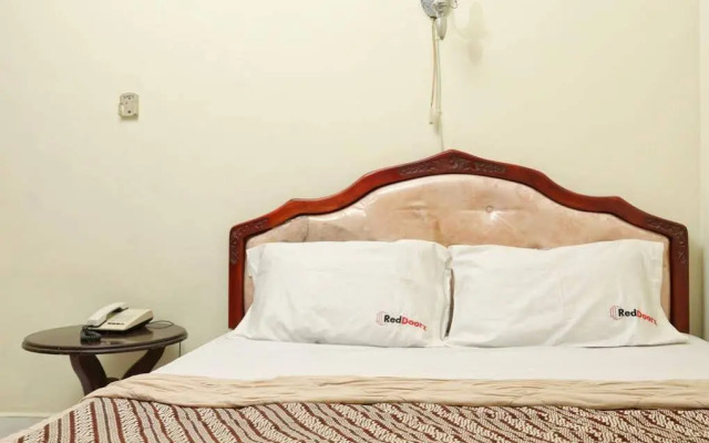 RedDoorz @ Teuku Umar