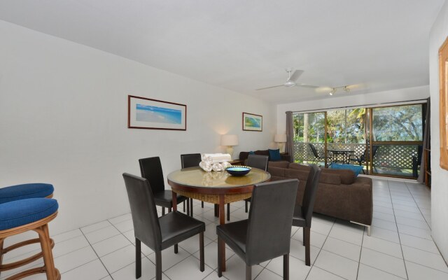 Seascape Holidays – Beachfront Terraces