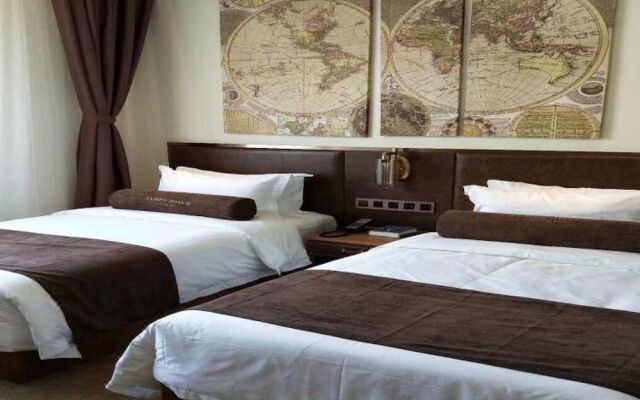 James Joyce Coffetel Xi'an Huaqingchi