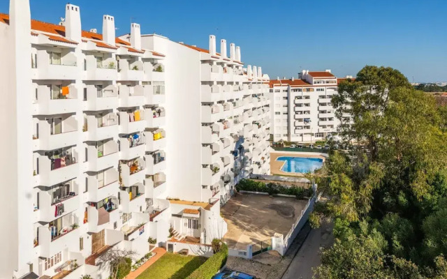 Montechoro Sea View 3 Bedroom Apartment