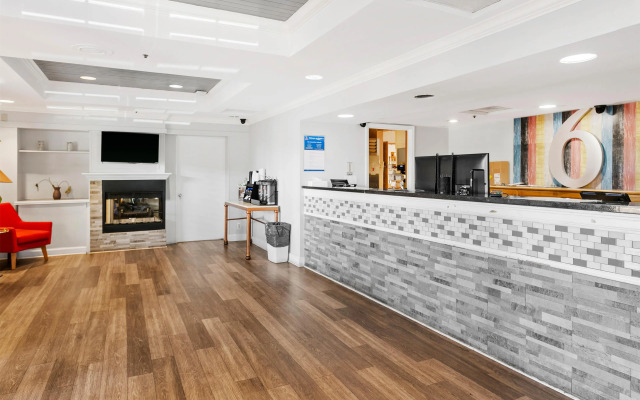 Motel 6 Tempe, AZ – Elliot Road
