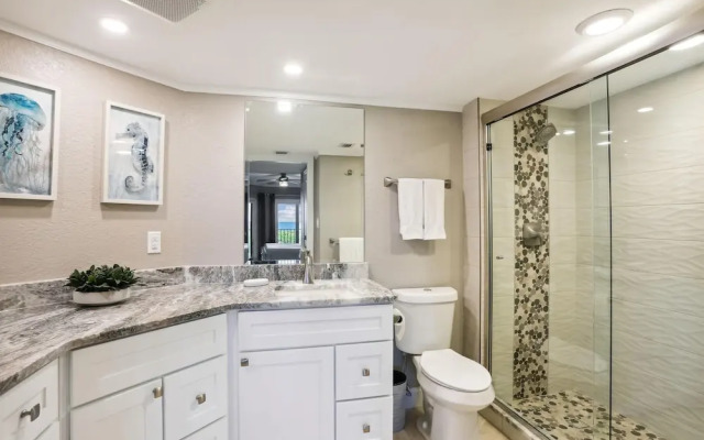 Land's End 7-203 Beach Front - Premier