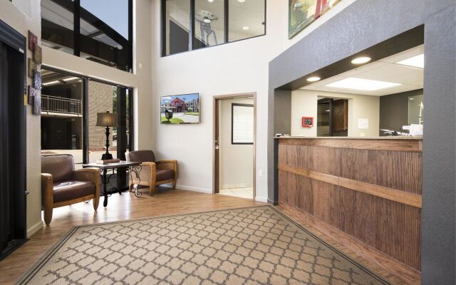 Markham House Suites Little Rock Medical Center