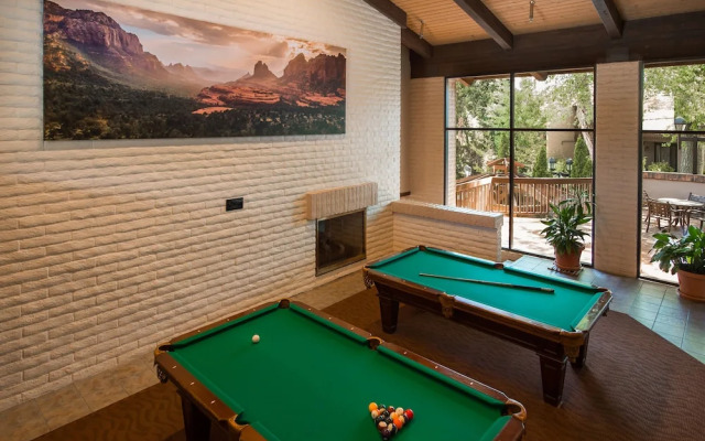 Arroyo Roble Resort at Oak Creek