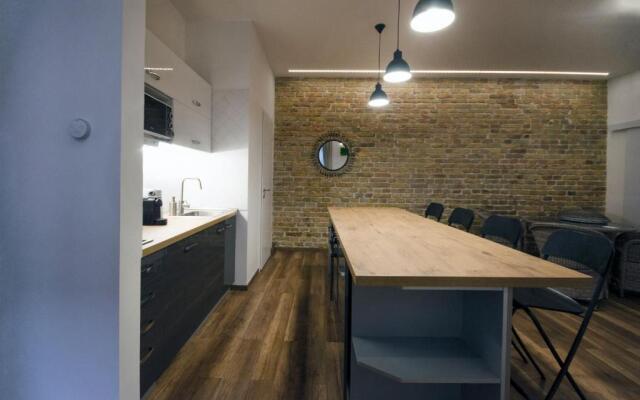 Pacman Apartment