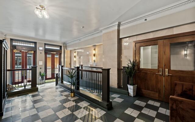 The Maverick, powered by Placemakr - River Walk