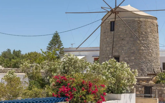 Ostria Hotel