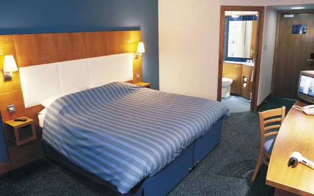 Premier Inn Edinburgh Central Lauriston Place