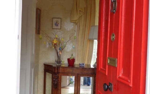 Moate Lodge
