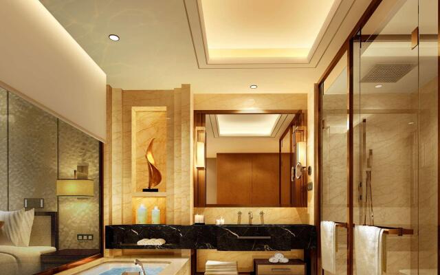 Hilton Wuhan Riverside