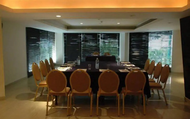 Shravanti Sarovar Portico Bengaluru