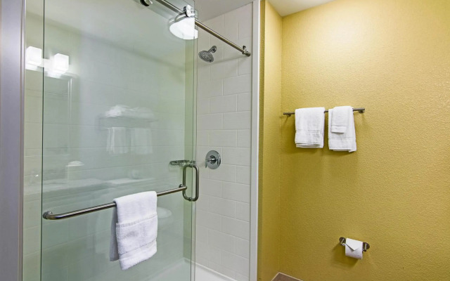 Sleep Inn & Suites West-Near Medical Center