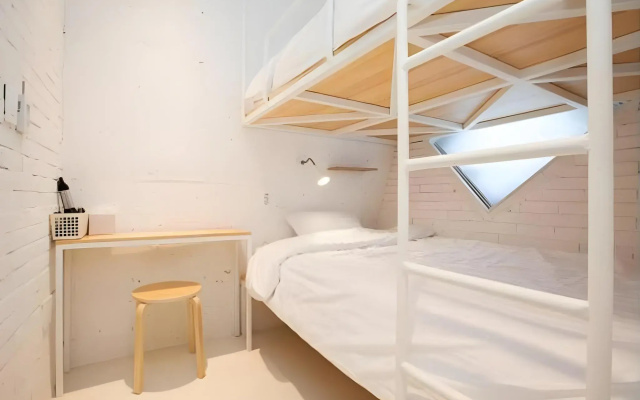 Mir Guesthouse
