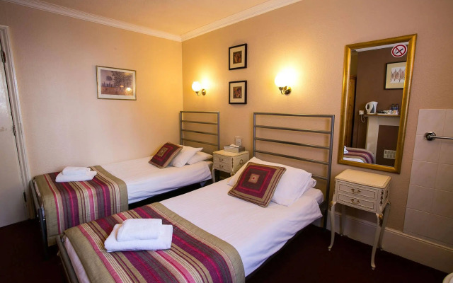 The Sherwood - Guest House