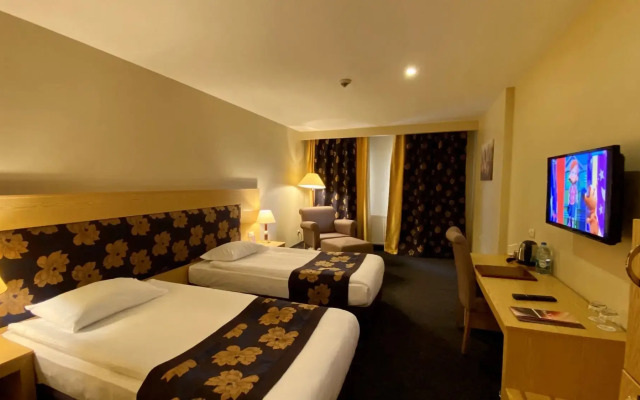 Perissia Hotel & Convention Center