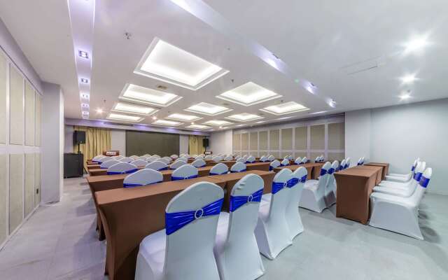 Days Hotel By Wyndham Chongqing Bishan Jindu