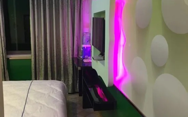 Wanzhi Boutique Theme Hostel