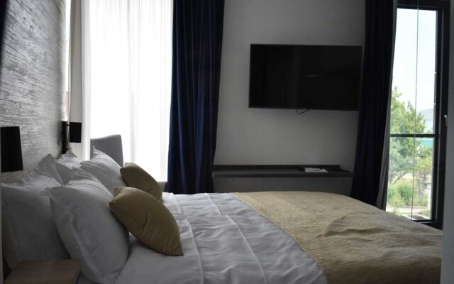 Sky Beach Aparthotel