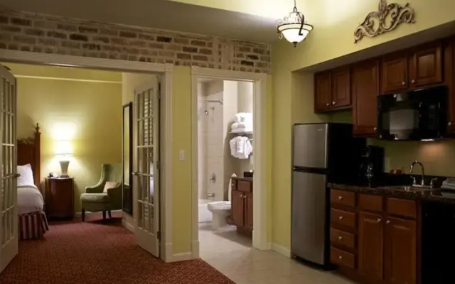 La Belle Maison