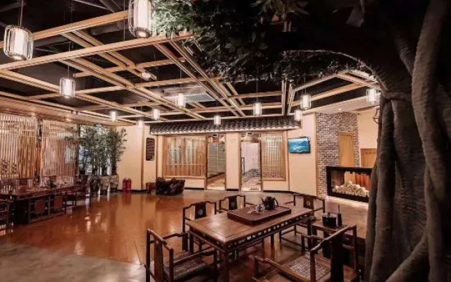 Xinwei Hot Spring Hotel