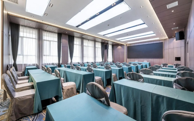 Silk Road Mandarin Hotel