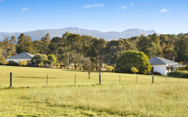 Windsors Edge Cottage Pokolbin – Outside – Rothbury