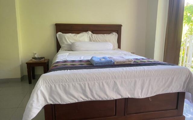 Pesona Restaurant and Room