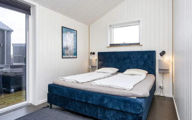 10 Person Holiday Home in Harboore-by Traum