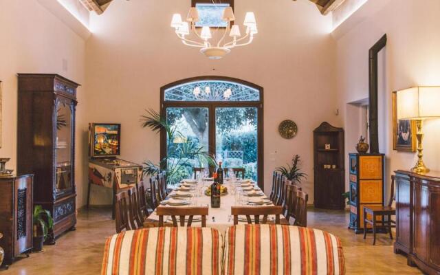 CASALE DOME' 14&2, Emma Villas