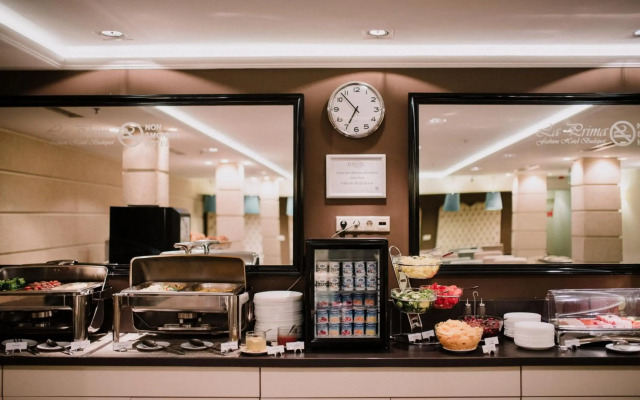 La Prima Fashion Hotel