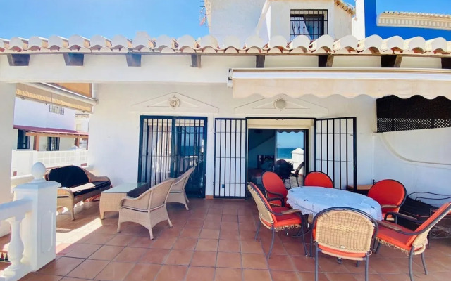 Holiday Home Near the Beach on the Costa Tropical