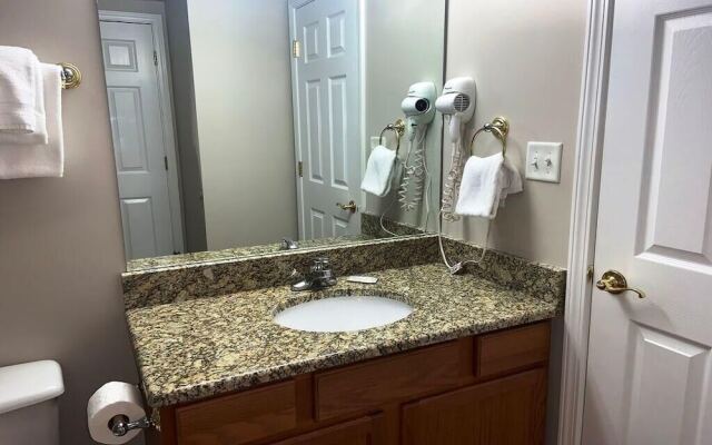 Whispering Pines 521