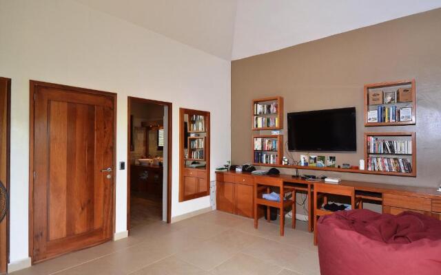 Las Terrenas Front Beach And Garden Villa With Private Staff
