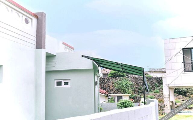 Hamdeok 535 Unshared House Pension