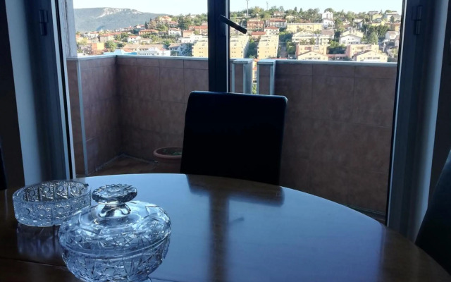 Nino e Issi Apartment