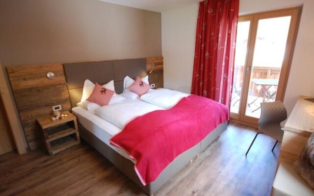 Monti Pallidi Bed and Breakfast Apartments