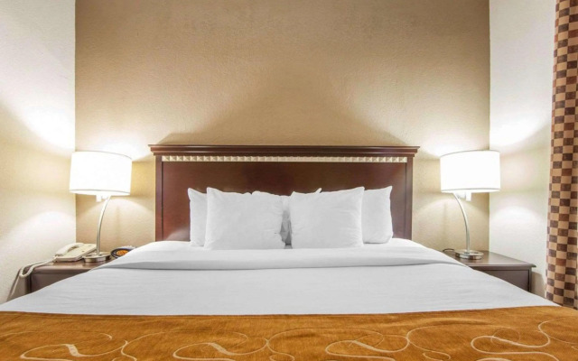 Comfort Suites London South