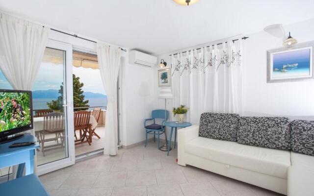 Apartmani Plana, Zaostrog
