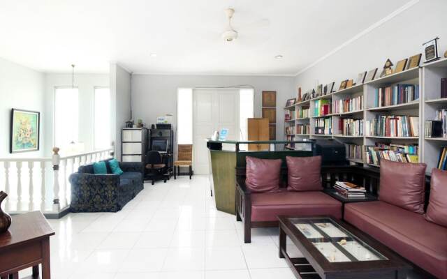 Airy Eco Kemang Bangka Raya Sebelas A 26 Jakarta