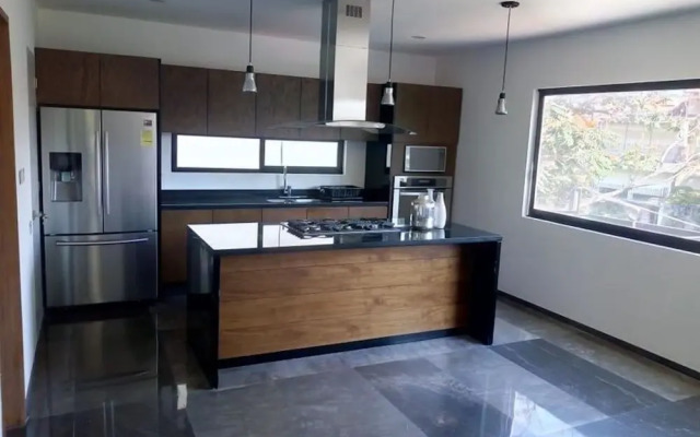 Modern House Palmira
